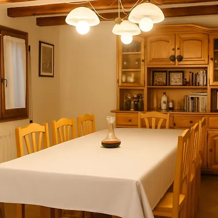 펜션 Montsant Wine House With Mountain Views